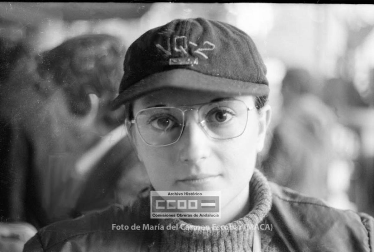María del Carmen Escobar, Maca (1952-2013). Militante de CCOO, fotógrafa de la clase trabajadora y pionera en el fotoperiodismo andaluz.